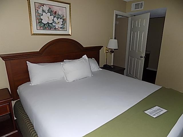 Plantation Oaks Hotel 2*