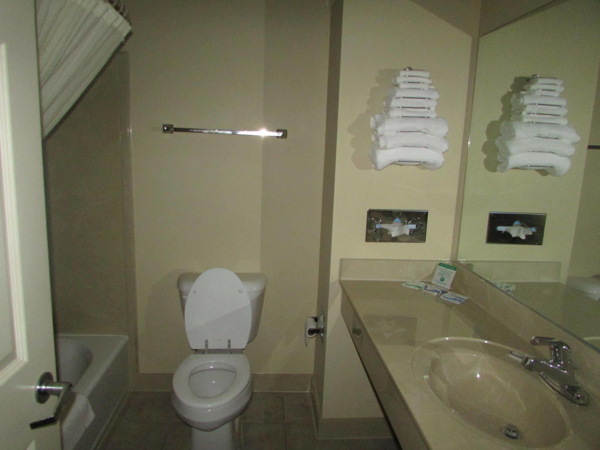 Hotel Plantation Oaks 2*